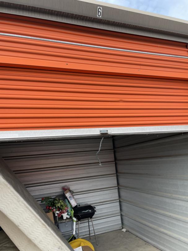 Storage Unit Auction in Jacksonville, AR at Budget Self Storage Jacksonville ends on 12th